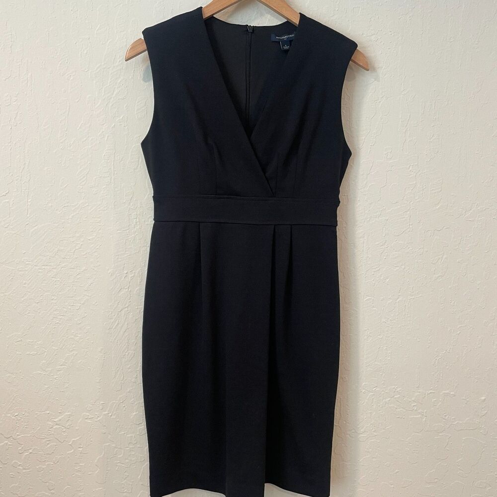 ~ Banana Republic 4 Dress Black Cocktail Sleeveless V Knee Midi Wrap S LBD - Picture 3 of 15